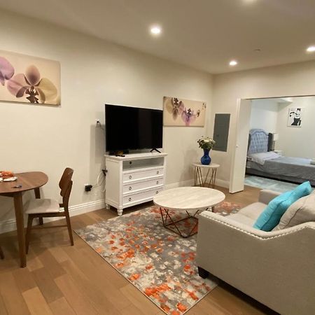 Gorgeous Apt With Parking In Ktown La Los Ángeles Exterior foto
